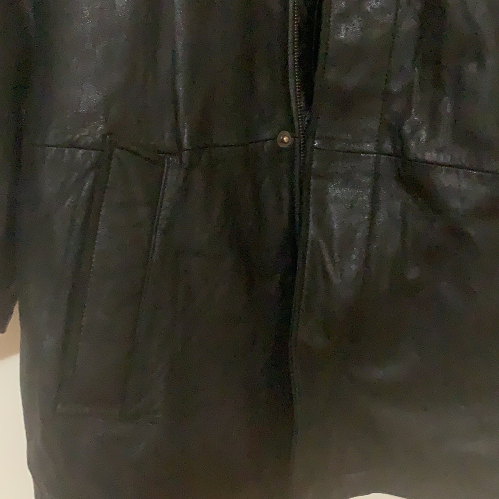 Perry Ellis leather jacket - Picture 2 of 9